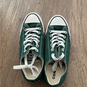 green Converse low top size women’s 7.5/mens 5.5